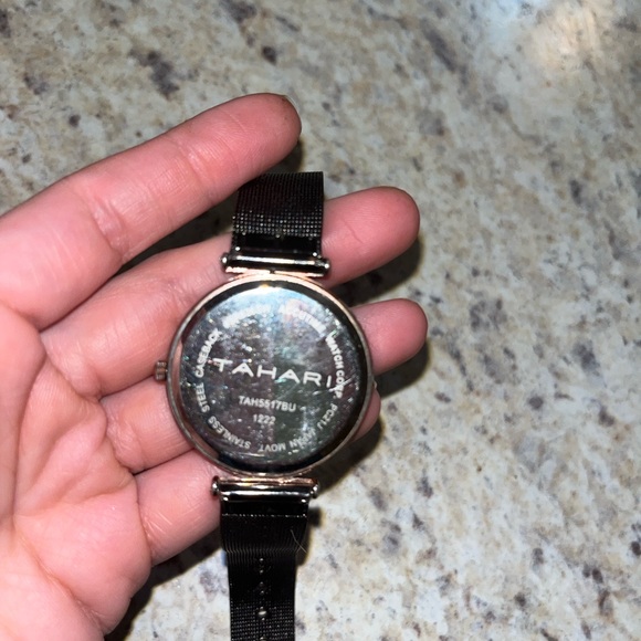 Tahari watch - Picture 3 of 3